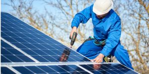 Installation Maintenance Panneaux Solaires Photovoltaïques à Bonson